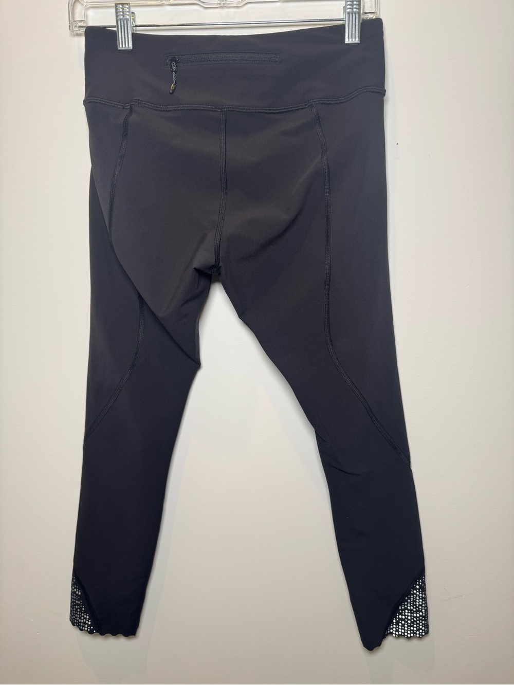 lululemon athletica Black Leggings with reflective Detail